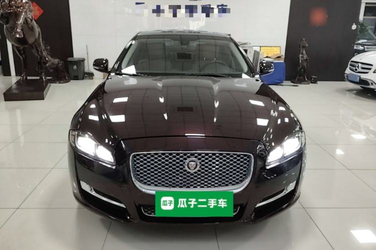 Used Jaguar XJ 2016 XJL 2.0T Two-Wheel-Drive Elegant Business Edition Front