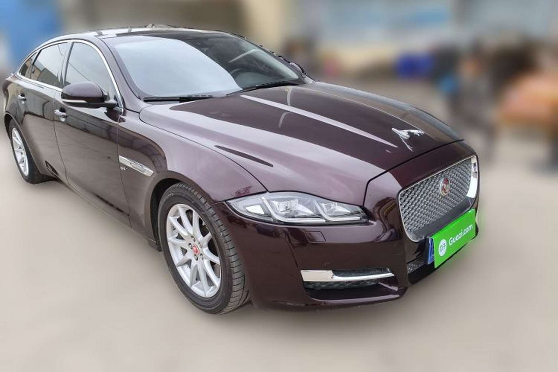 Used Jaguar XJ 2016 XJL 3.0 SC Two-Wheel-Drive Elegant Business Edition Front Right 45 Deg