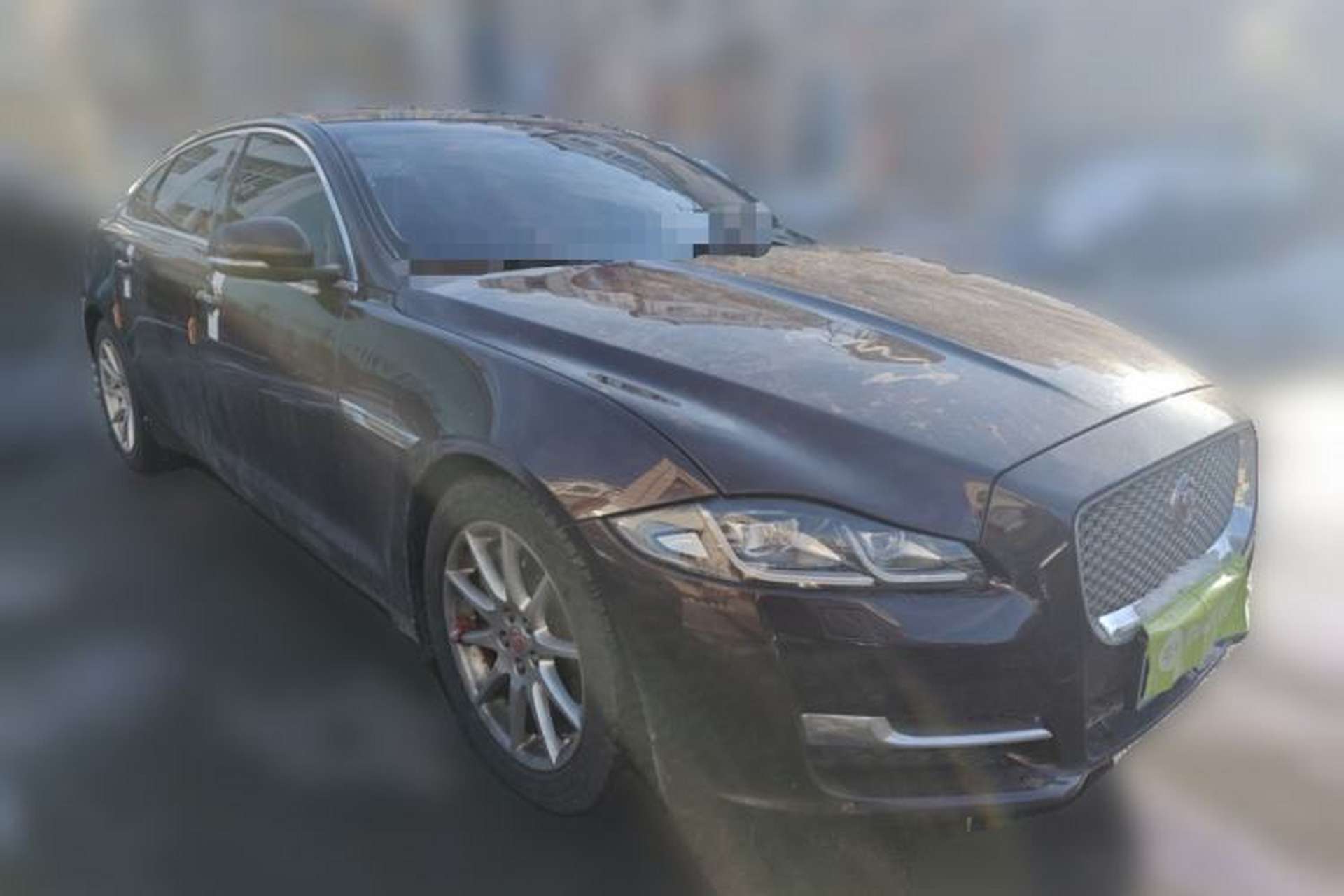 Used Jaguar XJ 2016 XJL 2.0T Two-Wheel-Drive Elegant Business Edition Front Right 45 Deg
