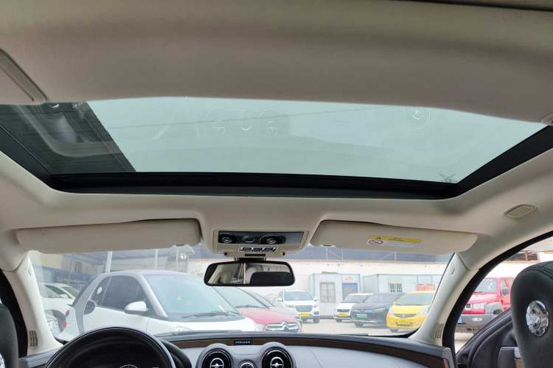 Used Jaguar XJ 2016 XJL 3.0 SC Two-Wheel-Drive Elegant Business Edition Headliner