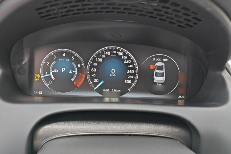 Used Jaguar XJ 2016 XJL 2.0T Two-Wheel-Drive Elegant Business Edition Instrument Cluster