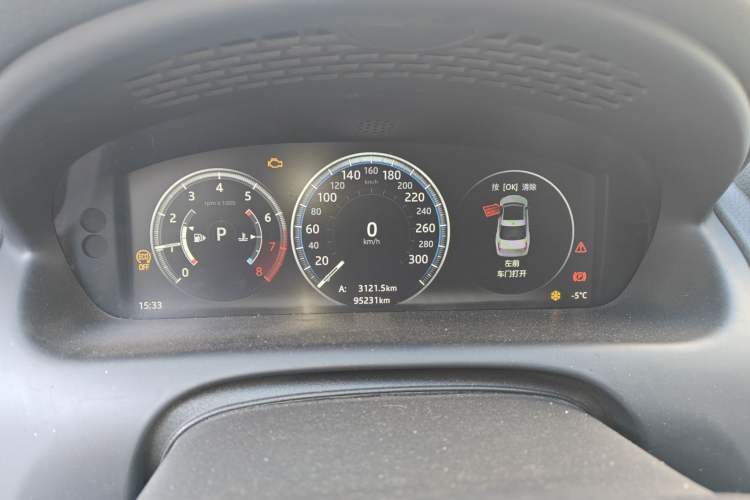 Used Jaguar XJ 2016 XJL 2.0T Two-Wheel-Drive Elegant Business Edition Instrument Cluster