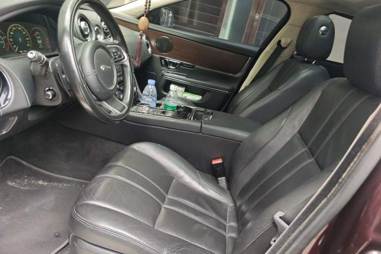 Used Jaguar XJ 2016 XJL 2.0T Two-Wheel-Drive Elegant Business Edition Left Front Seat