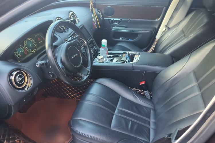 Used Jaguar XJ 2016 XJL 2.0T Two-Wheel-Drive Elegant Business Edition Left Front Seat
