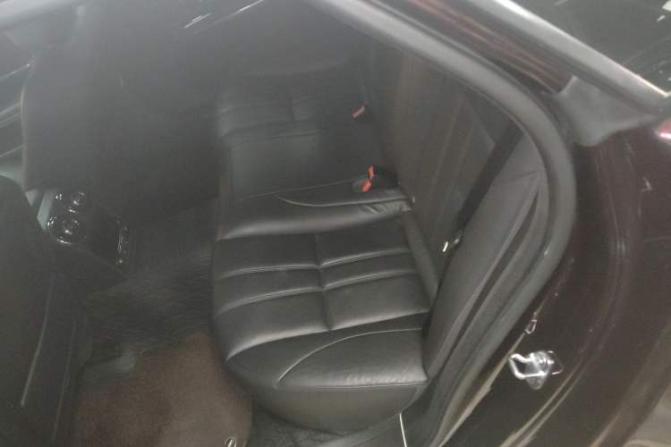 Used Jaguar XJ 2016 XJL 3.0 SC Two-Wheel-Drive Elegant Business Edition Left Rear Seat