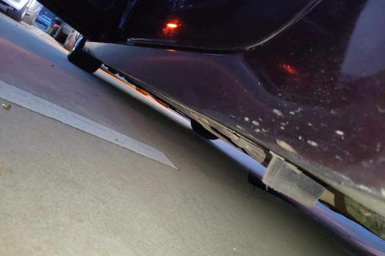 Used Jaguar XJ 2016 XJL 2.0T Two-Wheel-Drive Elegant Business Edition Left Side Sill