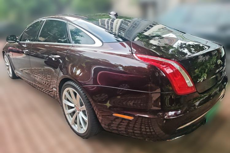 Used Jaguar XJ 2016 XJL 3.0 SC Two-Wheel-Drive Elegant Business Edition Rear Left 45 Deg