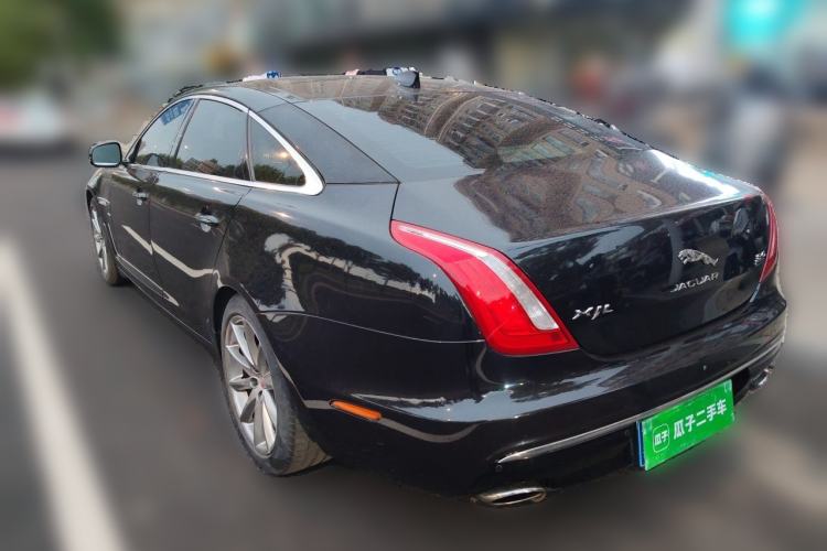 Used Jaguar XJ 2016 XJL 3.0 SC Four-Wheel Drive Panoramic Business Edition Rear Left 45 Deg