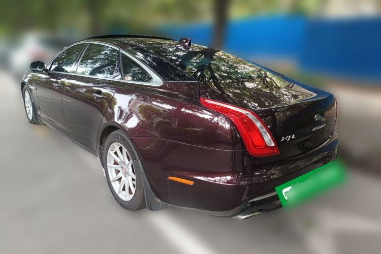 Used Jaguar XJ 2016 XJL 3.0 SC Two-Wheel-Drive Elegant Business Edition Rear Left 45 Deg