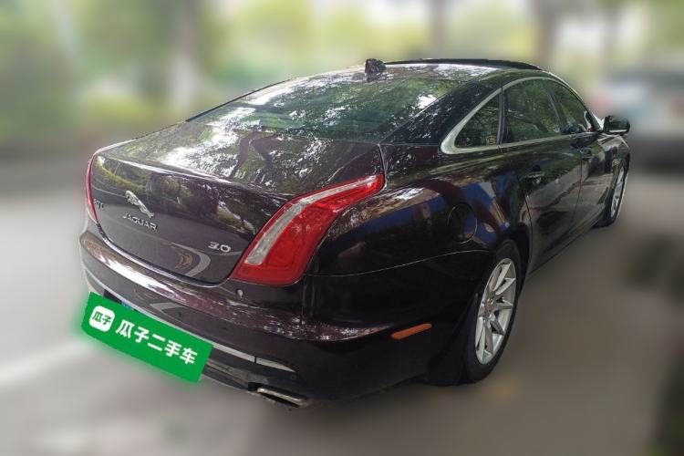 Used Jaguar XJ 2016 XJL 3.0 SC Two-Wheel-Drive Elegant Business Edition Rear Right 45 Deg