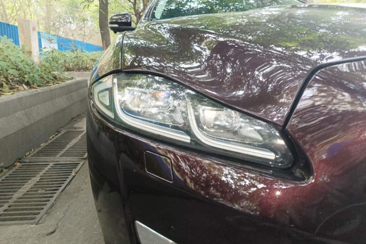 Used Jaguar XJ 2016 XJL 3.0 SC Two-Wheel-Drive Elegant Business Edition Right Front Headlight