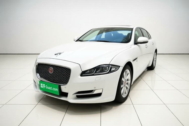Used Jaguar XJ 2016 XJL 3.0 SC Two-Wheel-Drive Elegant Business Edition Guazi used car, China used car export, Used car for sale, Used  cars, Cheapest cars for sale