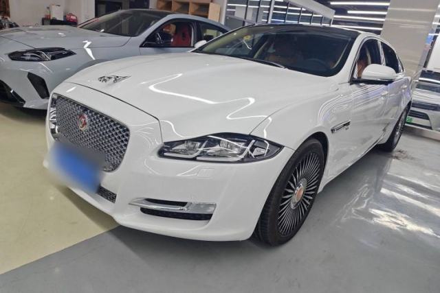 Used Jaguar XJ 2016 XJL 3.0 SC Four-Wheel Drive Panoramic Business Edition