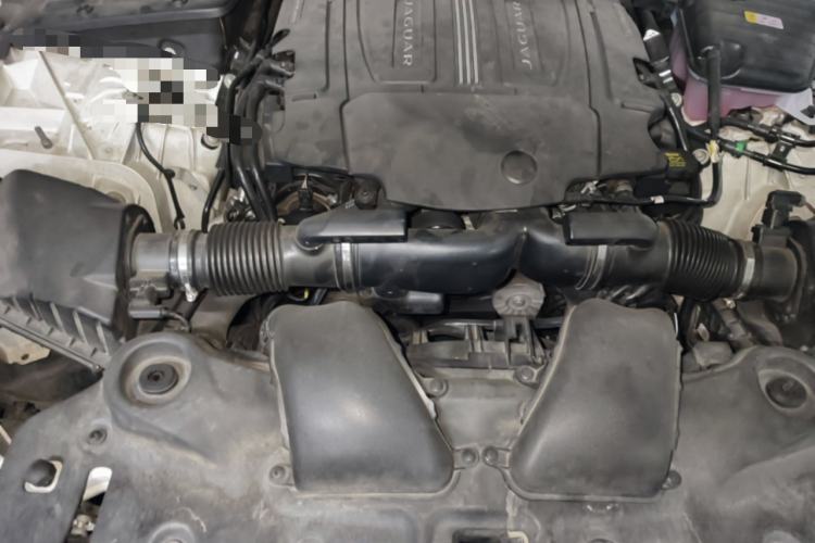 Used Jaguar XJ 2016 XJL 3.0 SC Two-Wheel-Drive Elegant Business Edition Engine Bay