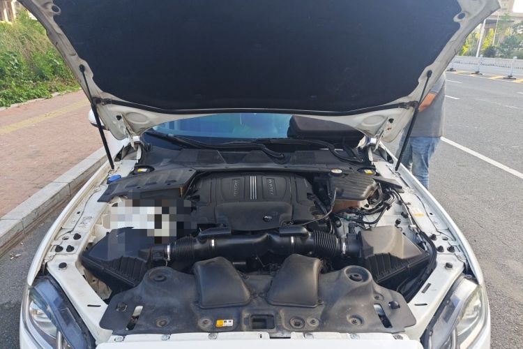 Used Jaguar XJ 2016 XJL 3.0 SC Two-Wheel-Drive Elegant Business Edition Engine Bay