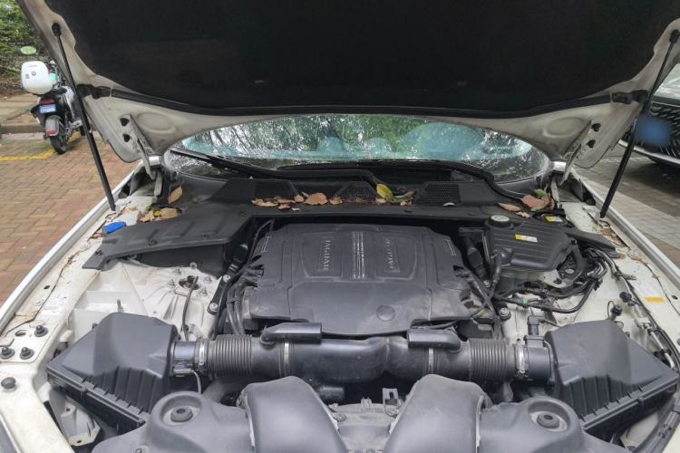 Used Jaguar XJ 2016 XJL 3.0 SC Two-Wheel Drive Prestige Business Edition Engine Bay
