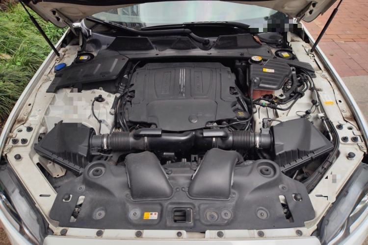 Used Jaguar XJ 2016 XJL 3.0 SC Two-Wheel-Drive Elegant Business Edition Engine Bay