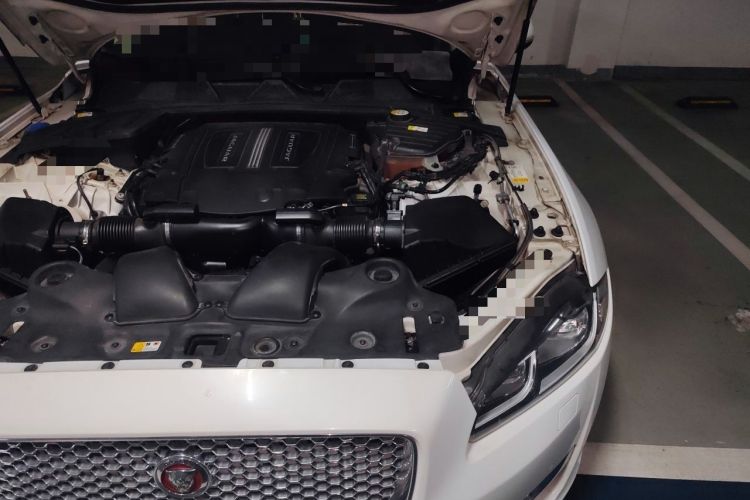 Used Jaguar XJ 2016 XJL 3.0 SC Two-Wheel-Drive Elegant Business Edition Engine Bay Left