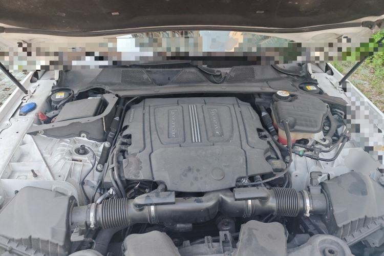 Used Jaguar XJ 2016 XJL 3.0 SC Two-Wheel-Drive Elegant Business Edition Engine Bay