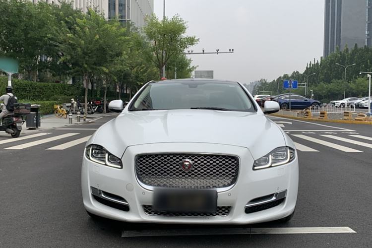 Used Jaguar XJ 2016 XJL 3.0 SC Two-Wheel-Drive Elegant Business Edition Exterior 1