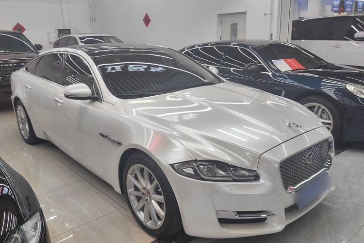 Used Jaguar XJ 2016 XJL 3.0 SC Four-Wheel Drive Panoramic Business Edition Exterior 2