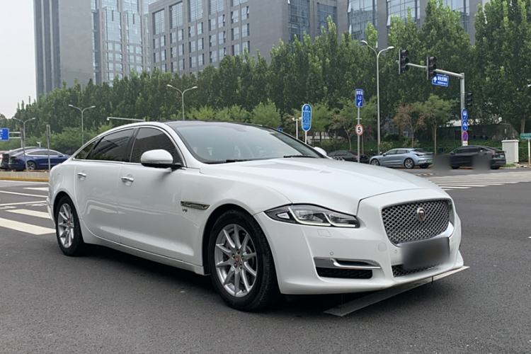 Used Jaguar XJ 2016 XJL 3.0 SC Two-Wheel-Drive Elegant Business Edition Exterior 2