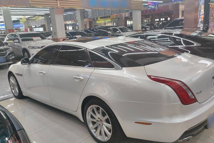 Used Jaguar XJ 2016 XJL 3.0 SC Four-Wheel Drive Panoramic Business Edition Exterior 5