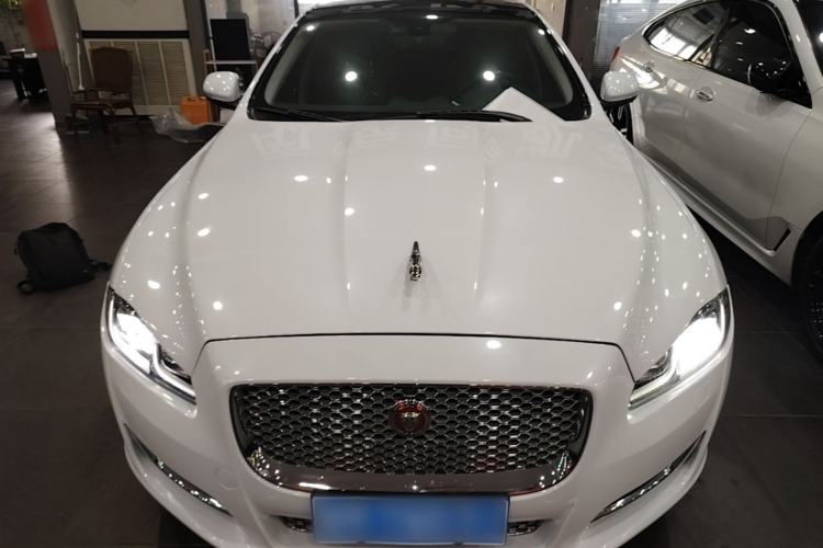 Used Jaguar XJ 2016 XJL 3.0 SC Two-Wheel-Drive Elegant Business Edition Front