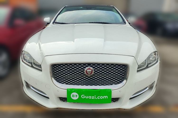 Used Jaguar XJ 2016 XJL 2.0T Two-Wheel-Drive Elegant Business Edition Front
