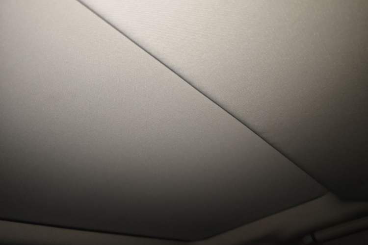 Used Jaguar XJ 2016 XJL 3.0 SC Two-Wheel-Drive Elegant Business Edition Headliner