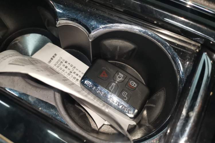 Used Jaguar XJ 2016 XJL 3.0 SC Two-Wheel-Drive Elegant Business Edition Interior 1
