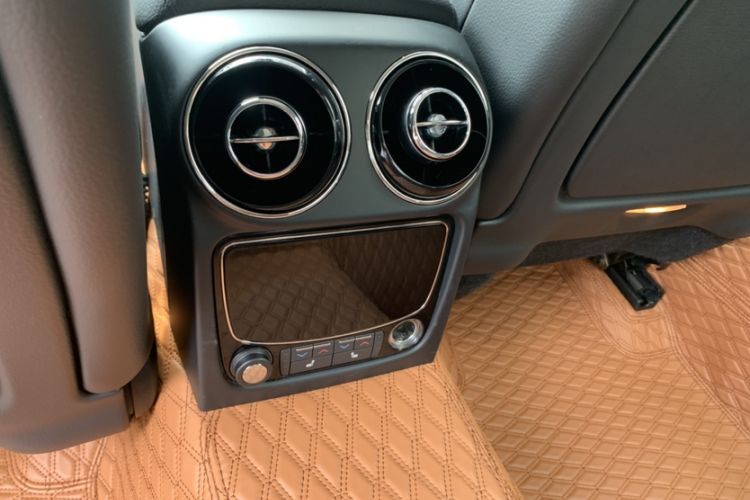 Used Jaguar XJ 2016 XJL 3.0 SC Two-Wheel-Drive Elegant Business Edition Interior 8