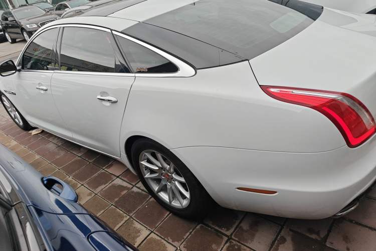 Used Jaguar XJ 2016 XJL 3.0 SC Two-Wheel-Drive Elegant Business Edition Left Side