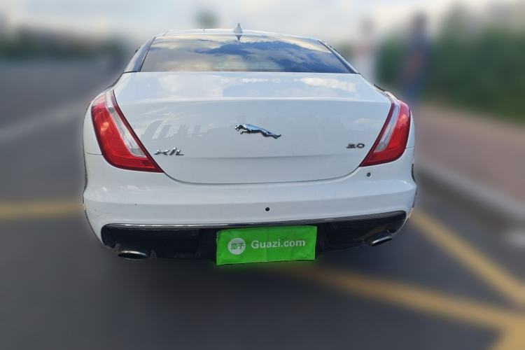 Used Jaguar XJ 2016 XJL 3.0 SC Two-Wheel-Drive Elegant Business Edition Rear