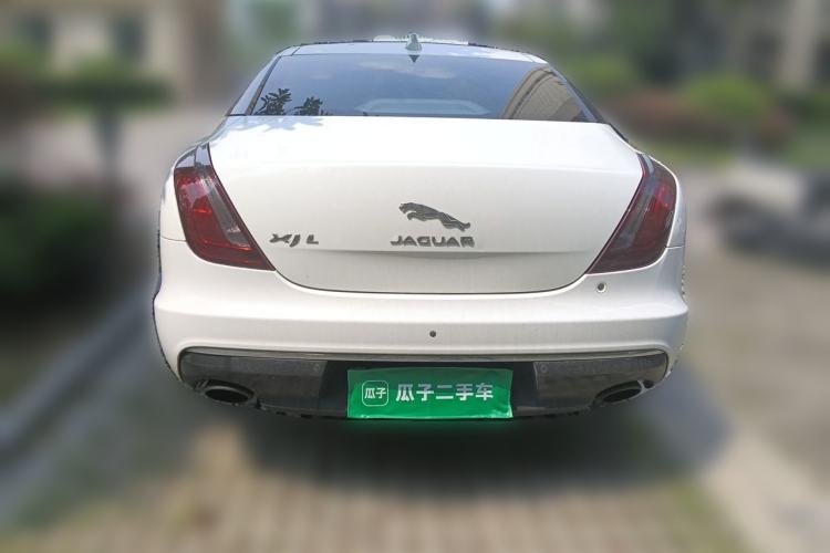 Used Jaguar XJ 2016 XJL 2.0T Two-Wheel-Drive Elegant Business Edition Rear