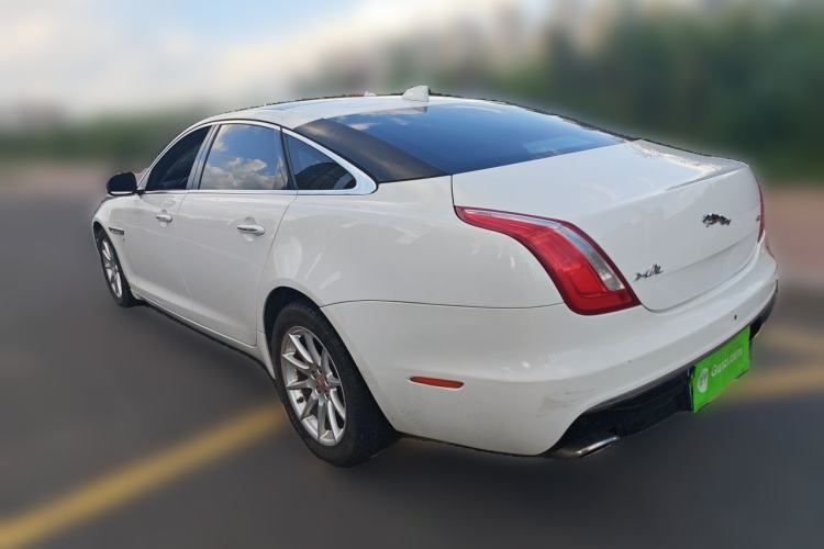 Used Jaguar XJ 2016 XJL 3.0 SC Two-Wheel-Drive Elegant Business Edition Rear Left 45 Deg