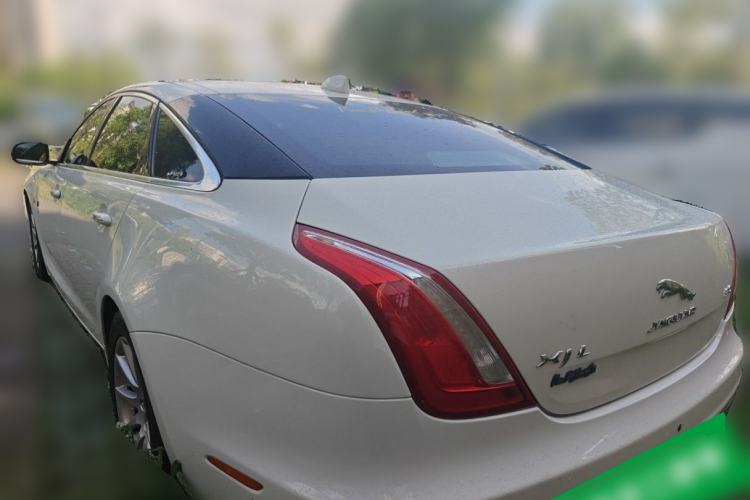 Used Jaguar XJ 2016 XJL 3.0 SC Two-Wheel-Drive Elegant Business Edition Rear Left 45 Deg