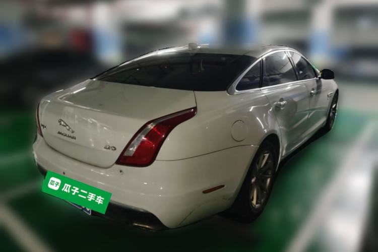 Used Jaguar XJ 2016 XJL 3.0 SC Two-Wheel-Drive Elegant Business Edition Rear Right 45 Deg