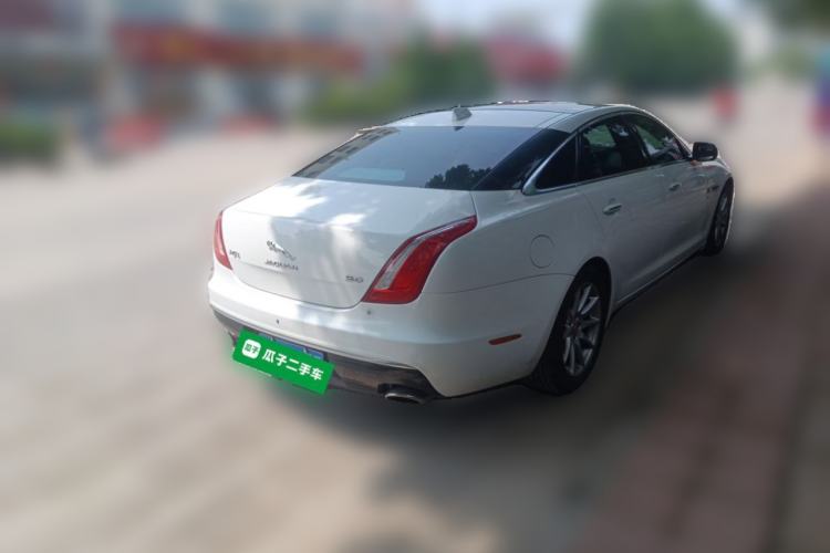 Used Jaguar XJ 2016 XJL 3.0 SC Two-Wheel-Drive Elegant Business Edition Rear Right 45 Deg
