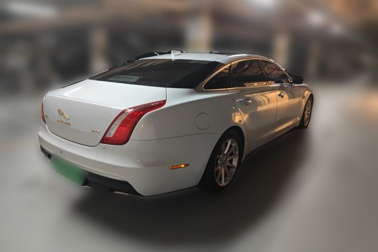 Used Jaguar XJ 2016 XJL 3.0 SC Two-Wheel-Drive Elegant Business Edition Rear Right 45 Deg