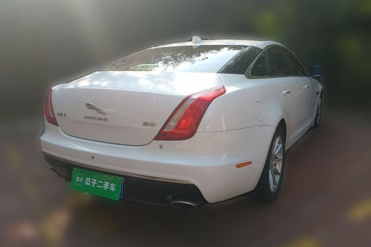 Used Jaguar XJ 2016 XJL 3.0 SC Two-Wheel-Drive Elegant Business Edition Rear Right 45 Deg