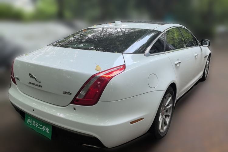 Used Jaguar XJ 2016 XJL 3.0 SC Two-Wheel Drive Prestige Business Edition Rear Right 45 Deg