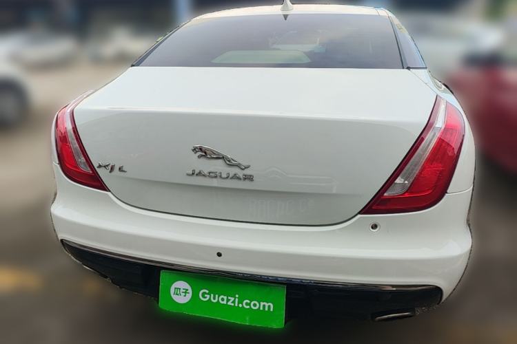 Used Jaguar XJ 2016 XJL 2.0T Two-Wheel-Drive Elegant Business Edition Rear