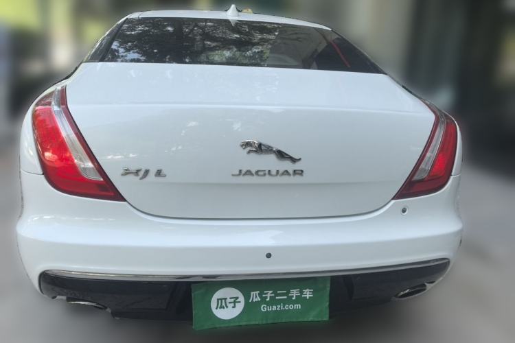 Used Jaguar XJ 2016 XJL 2.0T Two-Wheel-Drive Elegant Business Edition Rear
