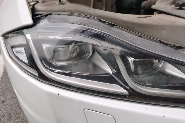 Used Jaguar XJ 2016 XJL 2.0T Two-Wheel-Drive Elegant Business Edition Right Front Headlight