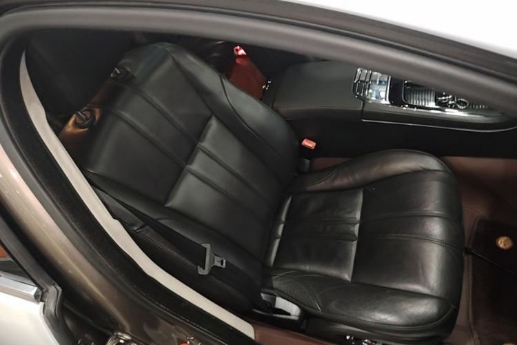 Used Jaguar XJ 2016 XJL 3.0 SC Two-Wheel-Drive Elegant Business Edition Right Front Seat