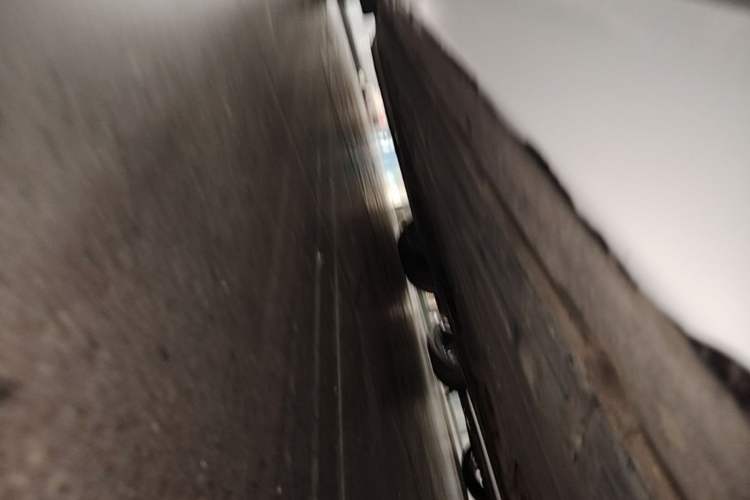 Used Jaguar XJ 2016 XJL 3.0 SC Two-Wheel-Drive Elegant Business Edition Right Side Sill