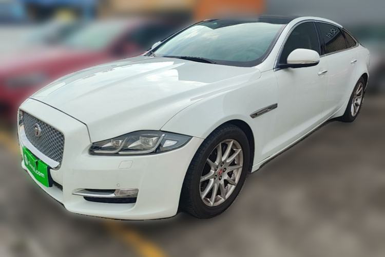 Used Jaguar XJ 2016 XJL 2.0T Two-Wheel-Drive Elegant Business Edition Guazi used car, China used car export, Used car for sale, Used cars, Cheapest cars for sale