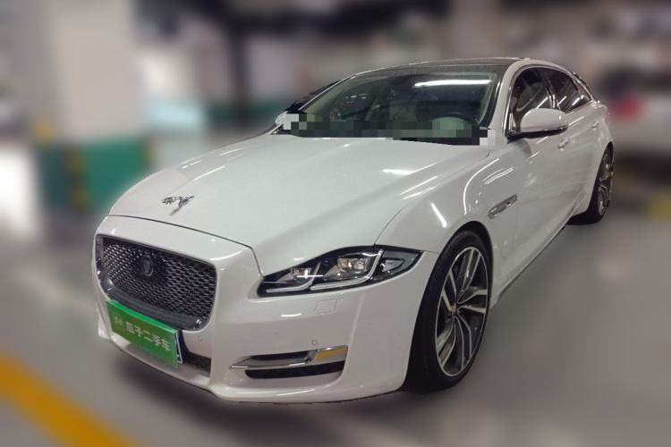 Used Jaguar XJ 2016 XJL 2.0T Two-Wheel-Drive Elegant Business Edition Guazi used car, China used car export, Used car for sale, Used  cars, Cheapest cars for sale