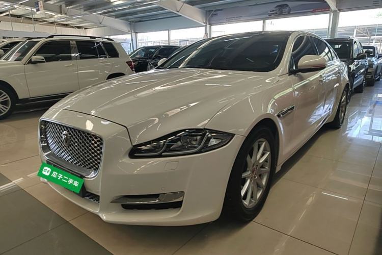 Used Jaguar XJ 2016 XJL 2.0T Two-Wheel-Drive Elegant Business Edition Guazi used car, China used car export, Used car for sale, Used  cars, Cheapest cars for sale